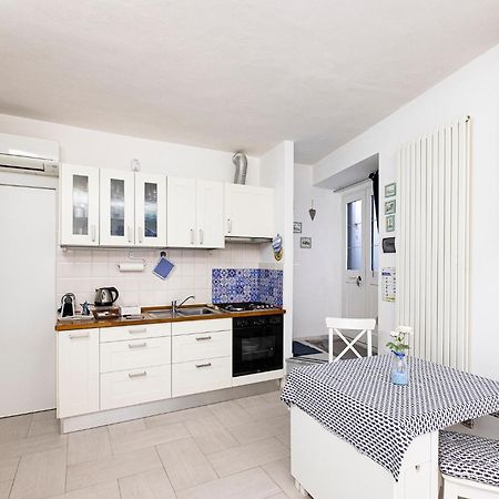 Casa Pervinca Lägenhet Chiavari Exteriör bild