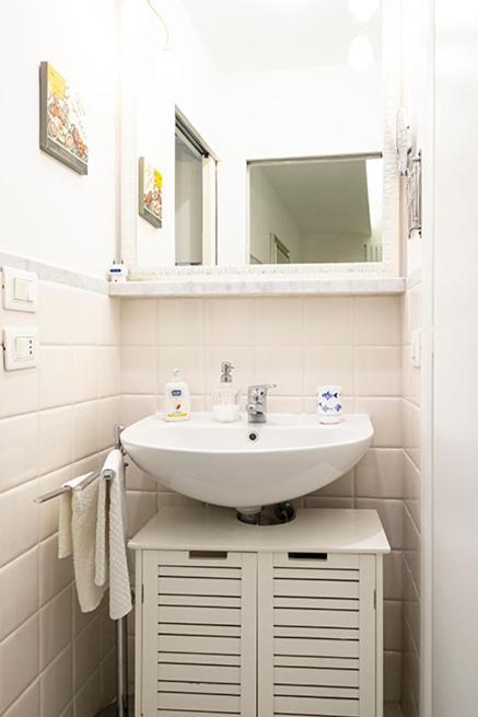 Casa Pervinca Lägenhet Chiavari Exteriör bild
